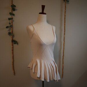 MaxStudio Special Edition Asymmetrical Cut Flowing Deep Cut Tank Size Small